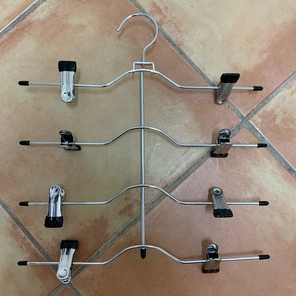 Chrome Metal Add-On Skirt/Pant Hangers Pkg/4, 4 in total - Picture 3 of 3